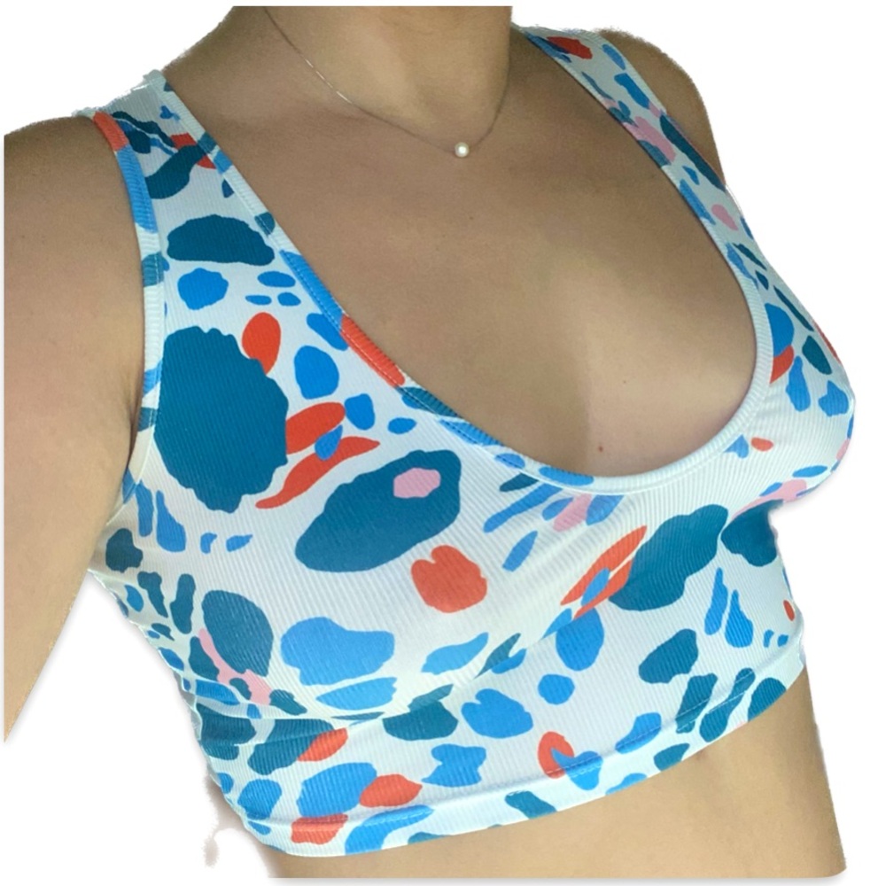 Abstract Crop-Top